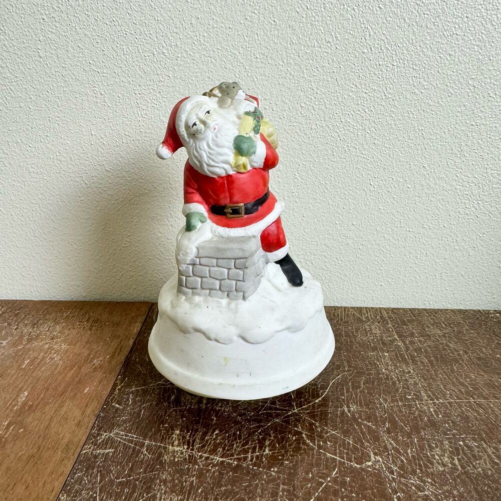VIGOR Vintage Music Box Santa on Chimney Here Comes Santa Claus Melody‎